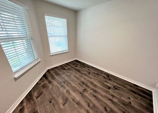Foto del edificio - 13328 Sugarberry Elm