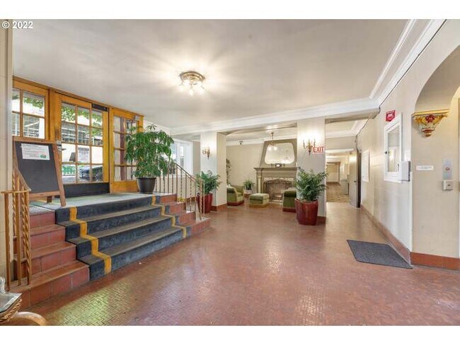 Foto del edificio - 20 NW 16th Ave