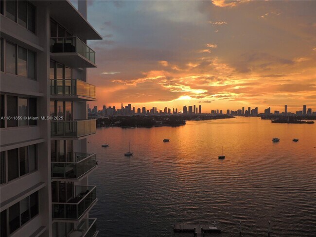 Foto del edificio - 1000 West Ave