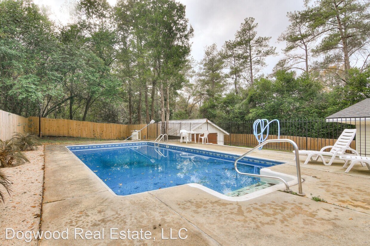 3 br, 2 bath House 126 Briggs Ave House Rental in North Augusta, SC