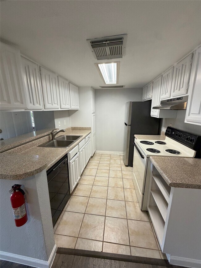 Foto del edificio - 4747 Allendale Rd