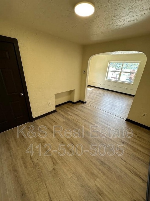 Photo - 144-144 W 9th Ave Apartment