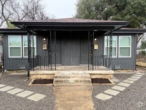 Building Photo - 2324 Metropolitan Ave