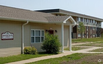 Building Photo - 200 N Crestlane Dr