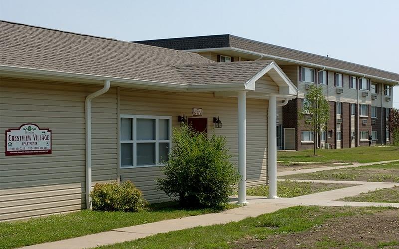 Foto principal - 200 N Crestlane Dr