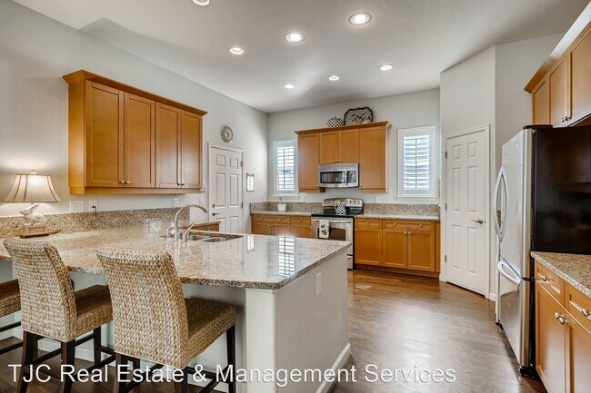 Foto del edificio - 3 br, 3 bath House - 1020 Ulster St