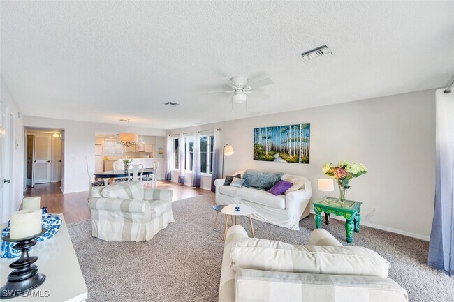 Foto del edificio - 1645 Spoonbill Ln