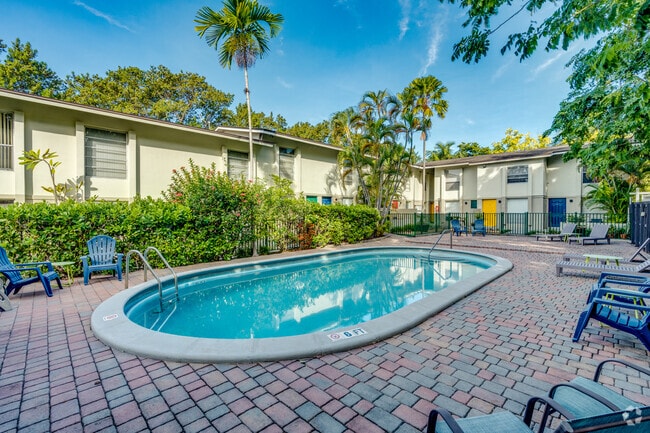 Building Photo - Hideaway in the Grove