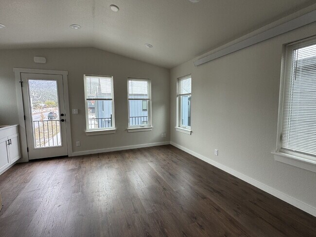 Foto del edificio - Brand new 1b/1b ADU in Buena Vista, walk t...