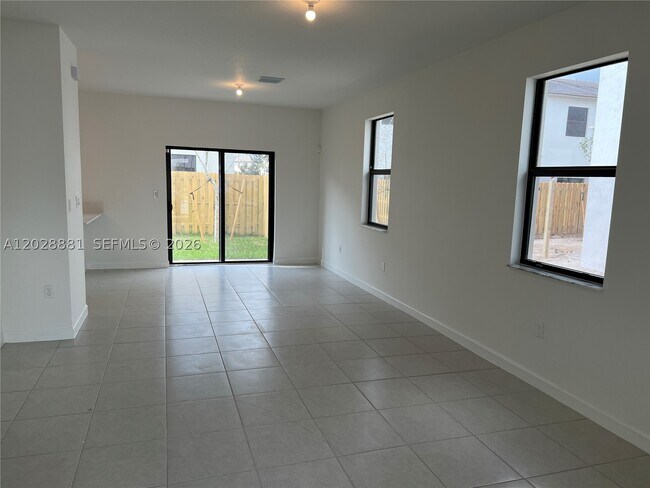 Building Photo - 23464 SW 129th Ave