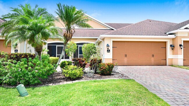 Foto del edificio - 3424 Spencer Ln