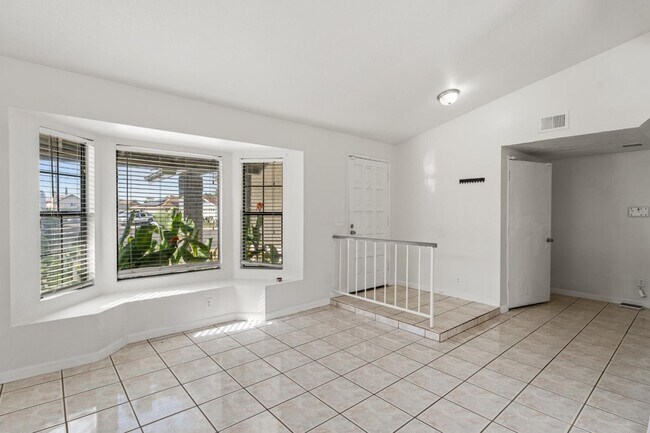 Building Photo - 24363 Comfort Ct