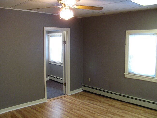 Bedroom - 82 Main St