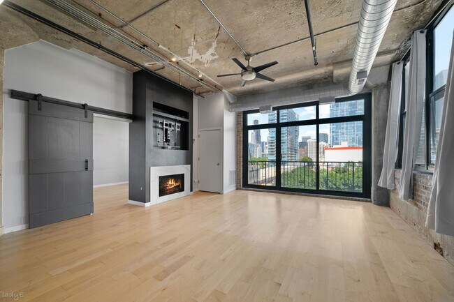 Foto del edificio - 1516 S Wabash Ave