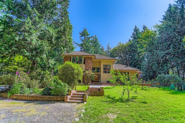Foto del edificio - 4bd/4.5ba Redmond Home