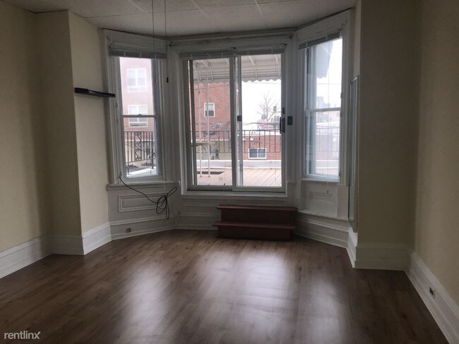 Foto del edificio - 711 Corinthian Ave