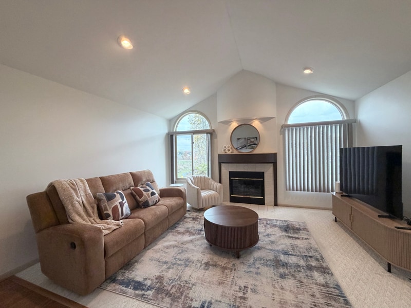 Primary Photo - 4205 Brookcrest Dr SW