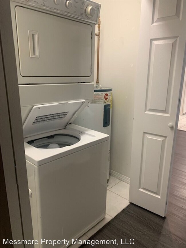 Building Photo - 2 br, 2 bath House - The Oaks 1501 N Parti...