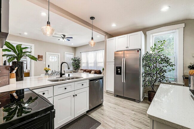 Foto del edificio - 611 Lincoln St