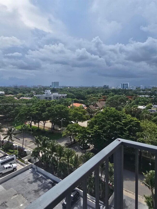 Foto del edificio - 1901 Brickell Ave