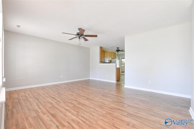Foto del edificio - 117 Grey Fawn Trail