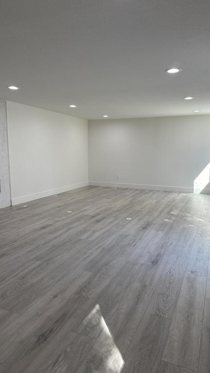 Building Photo - 2124 Scenic Dr