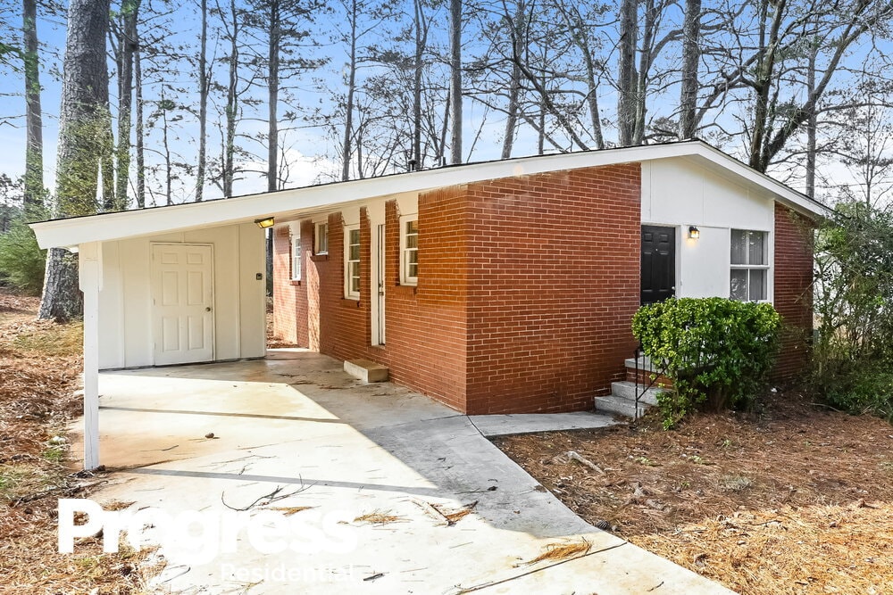 Primary Photo - 645 Melrose Dr