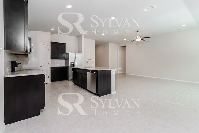 Foto del edificio - Turn the key. Enter. Smile. Repeat every day!