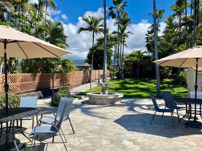 Building Photo - Kona Shores 1 Bedroom 1 Bathroom