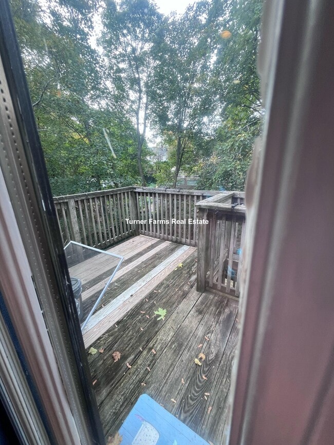 Foto del edificio - 151 Highland St