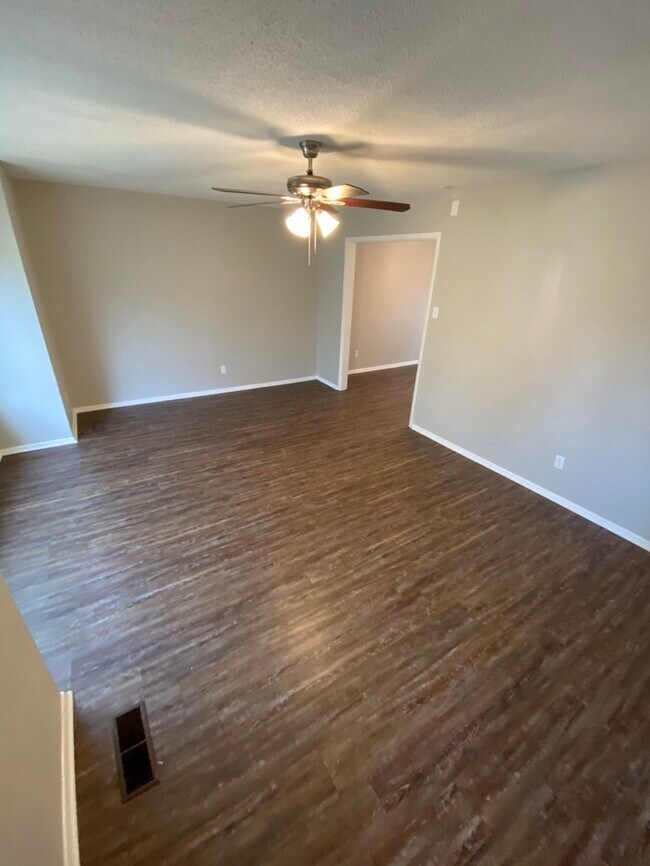 Foto del edificio - 3 Oakridge Dr. Jacksonville, AR 72076