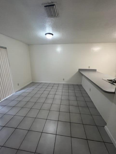 Building Photo - 1279 Hempstead St