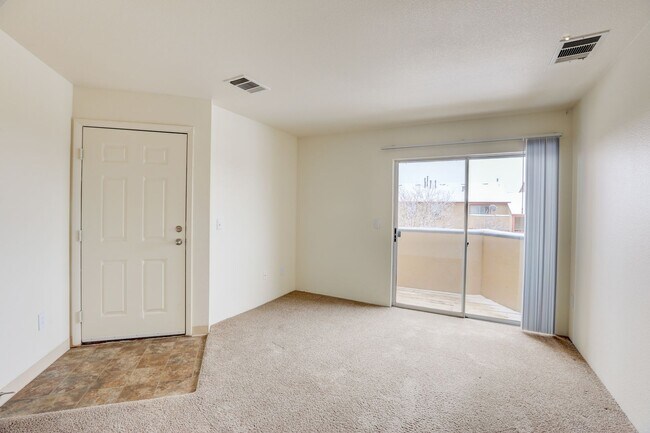 Foto del interior - Americana Lakewood Apartments