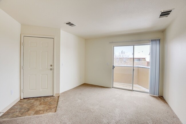 Interior Photo - Americana Lakewood Apartments