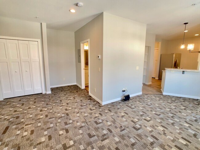 Foto del edificio - 207 E 4th St