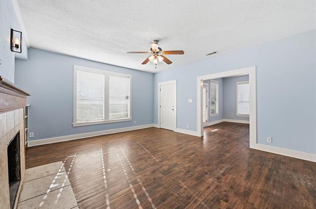 Foto del edificio - 843 N Clinton Ave