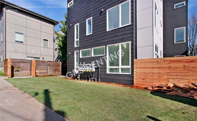 Photo - 8553 Interlake ave N-F Townhome