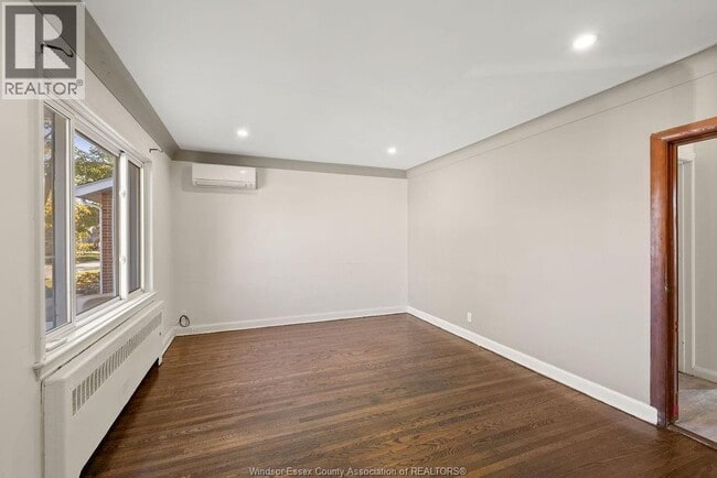 Building Photo - 1851 Hickory Rd