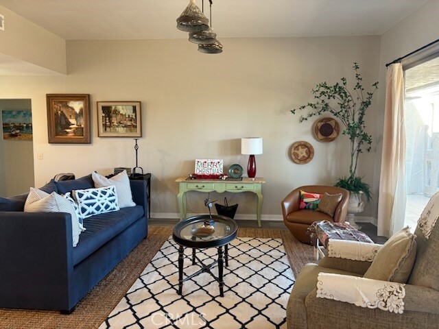 Building Photo - 28375 Paseo Grande Dr