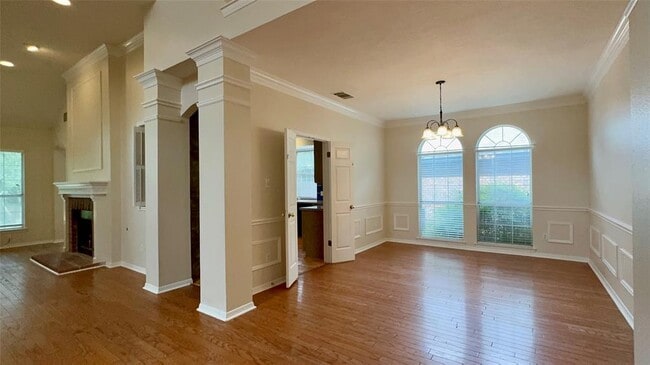 Building Photo - 10813 Redmond Rd