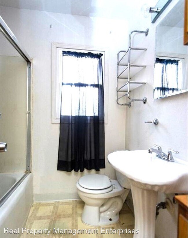 Foto del edificio - 3 br, 1 bath House - 3041 SE 18th Pl