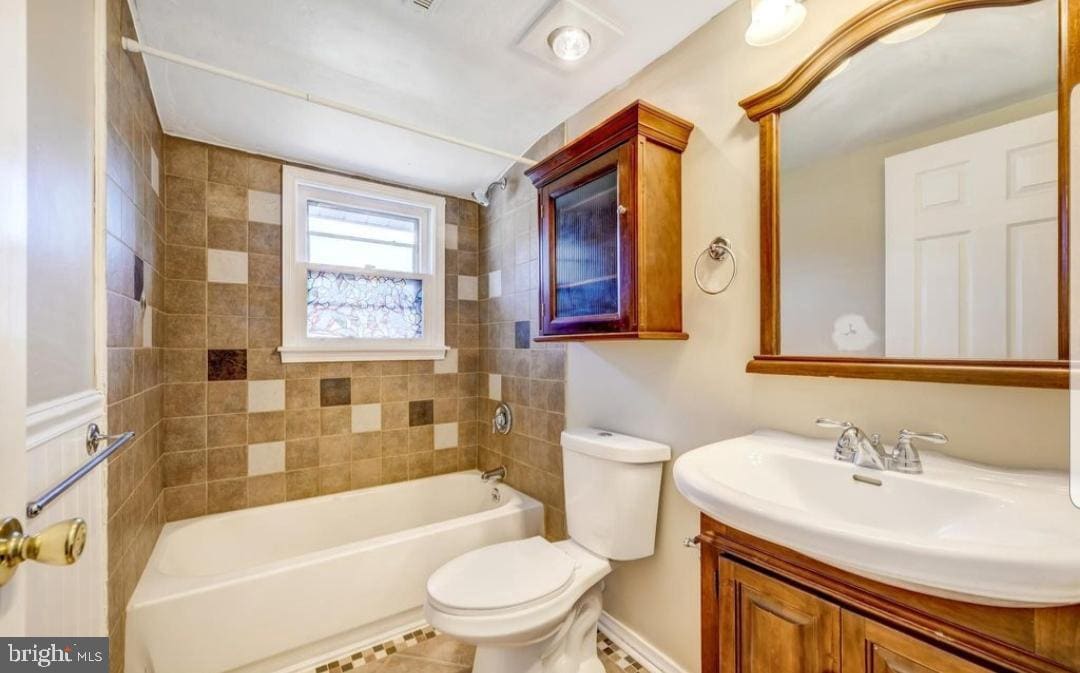 5 N Arlington Ave, Berlin, NJ 08009 Apartment for Rent in Berlin, NJ