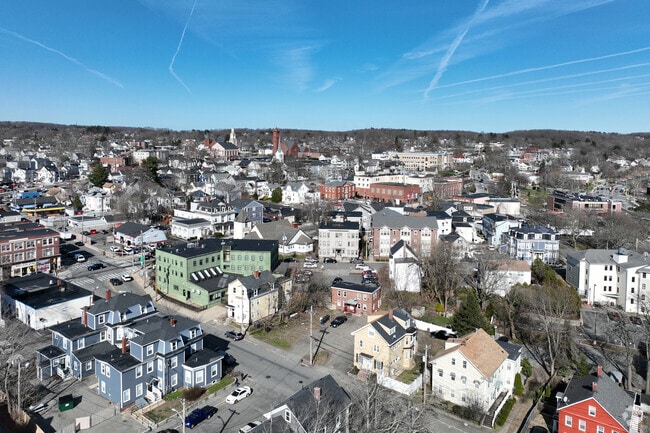 Aerial Context - 139 How St