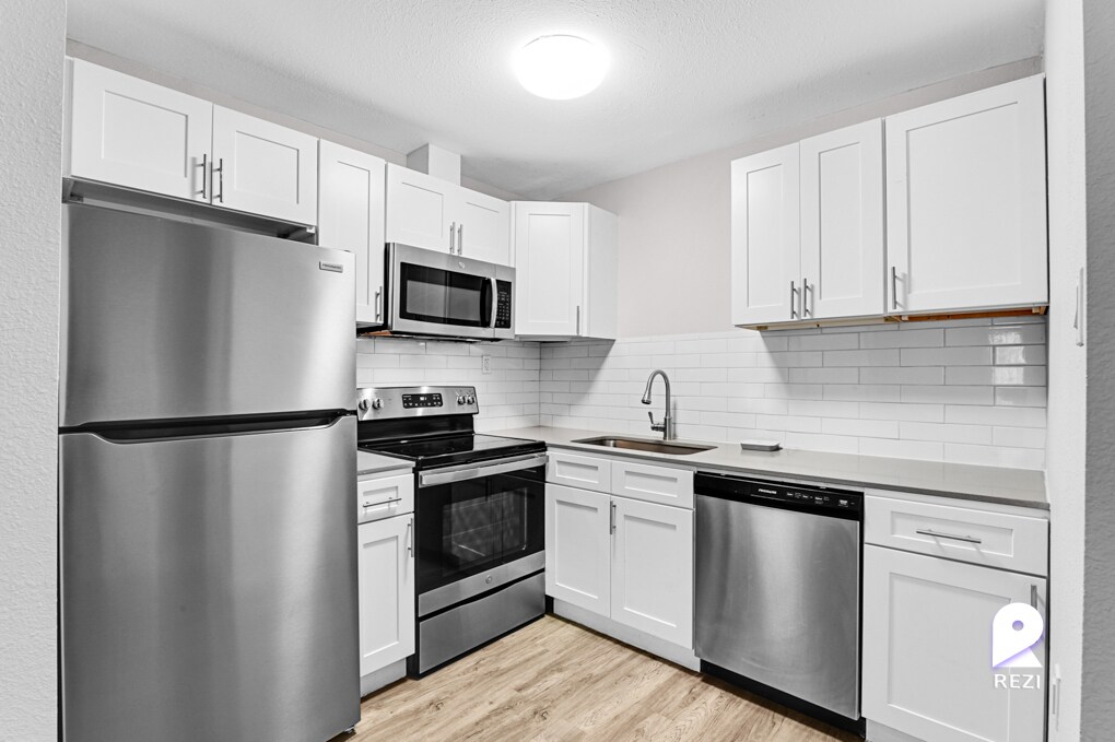 Foto principal - 1800 Patton Ln