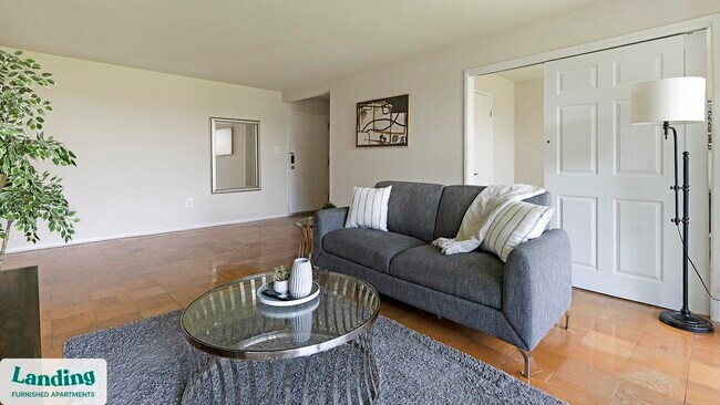 Foto del edificio - 6220 Springhill Dr