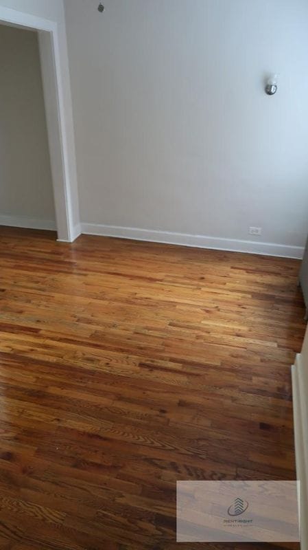 Foto del edificio - 4915 W Belle Plaine Ave