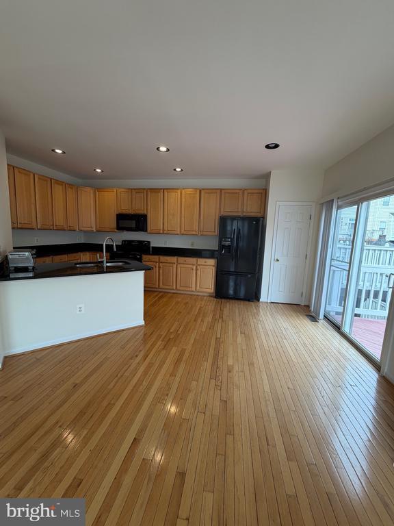 Foto del edificio - 6256 Shackelford Terrace