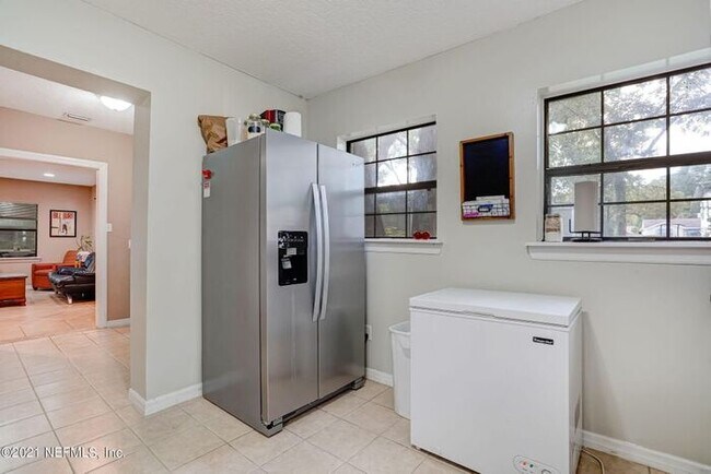 Foto del edificio - Very cute 2/1 home available for rent