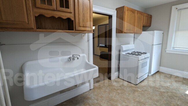 Foto del edificio - 104 Waverly Pl
