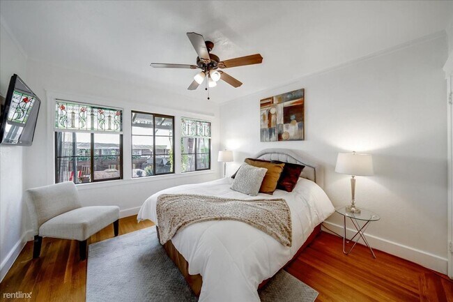 Foto del edificio - 2 br, 2 bath House - 715 Vernal Way